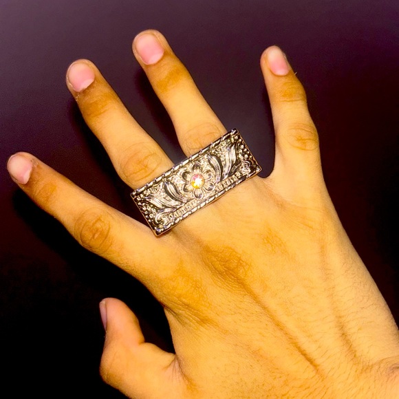 2 Finger Ring - Picture 2 of 4